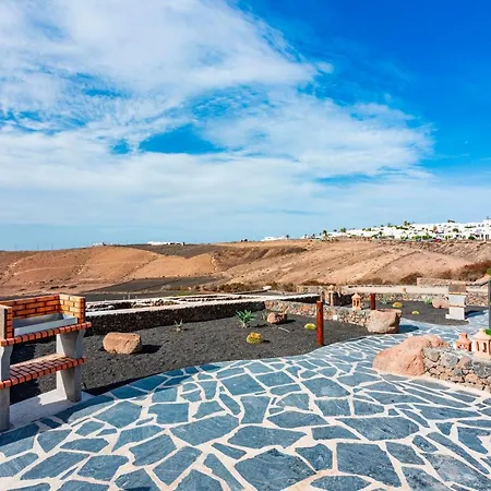 Pitaya Villa *